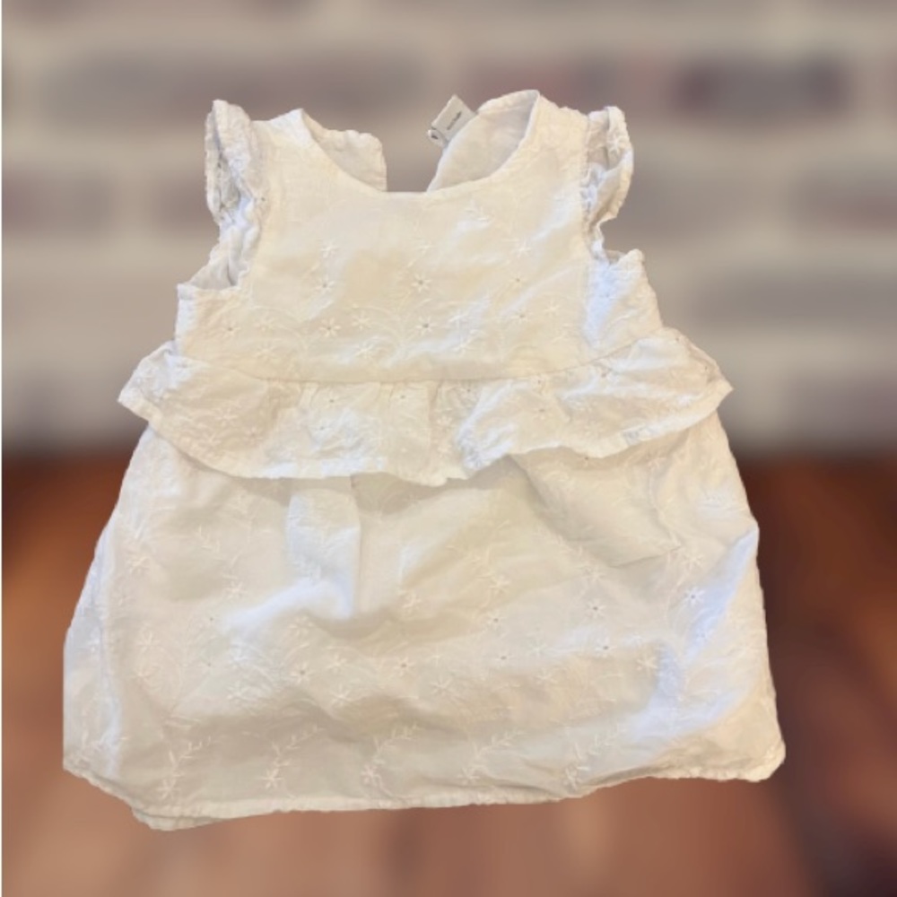 Old Navy white baby dress. Never worn!